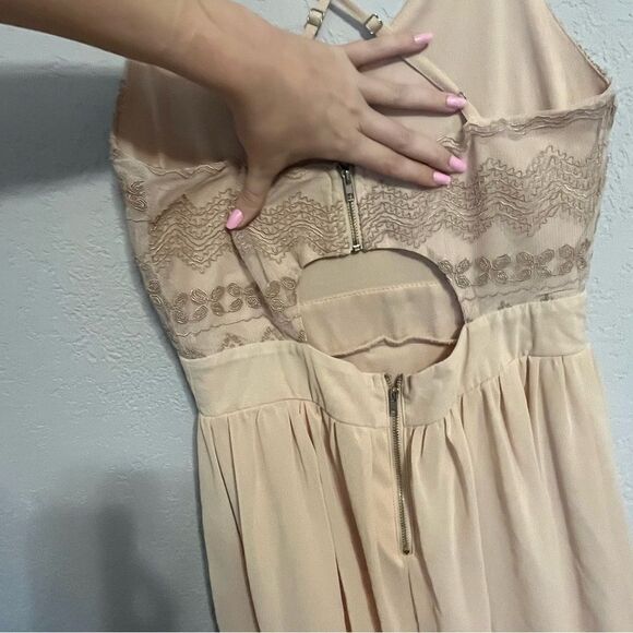 Women's Alya Tan Cocktail Dress - Picture 7 of 9